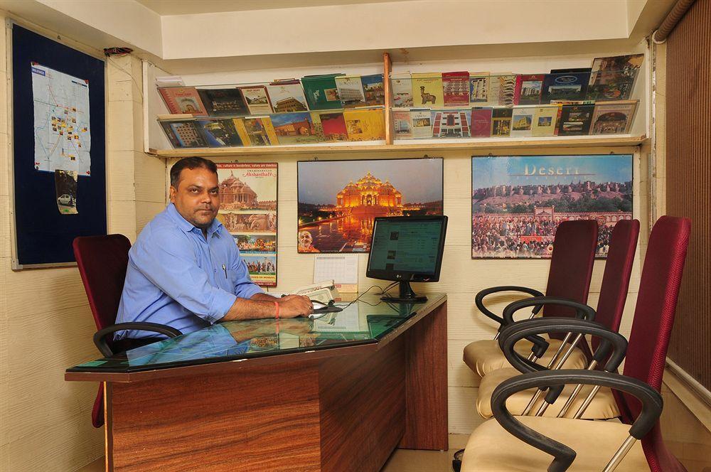 Hotel Palm Do'R - 02 Mins From New Delhi Railway Station Eksteriør bilde