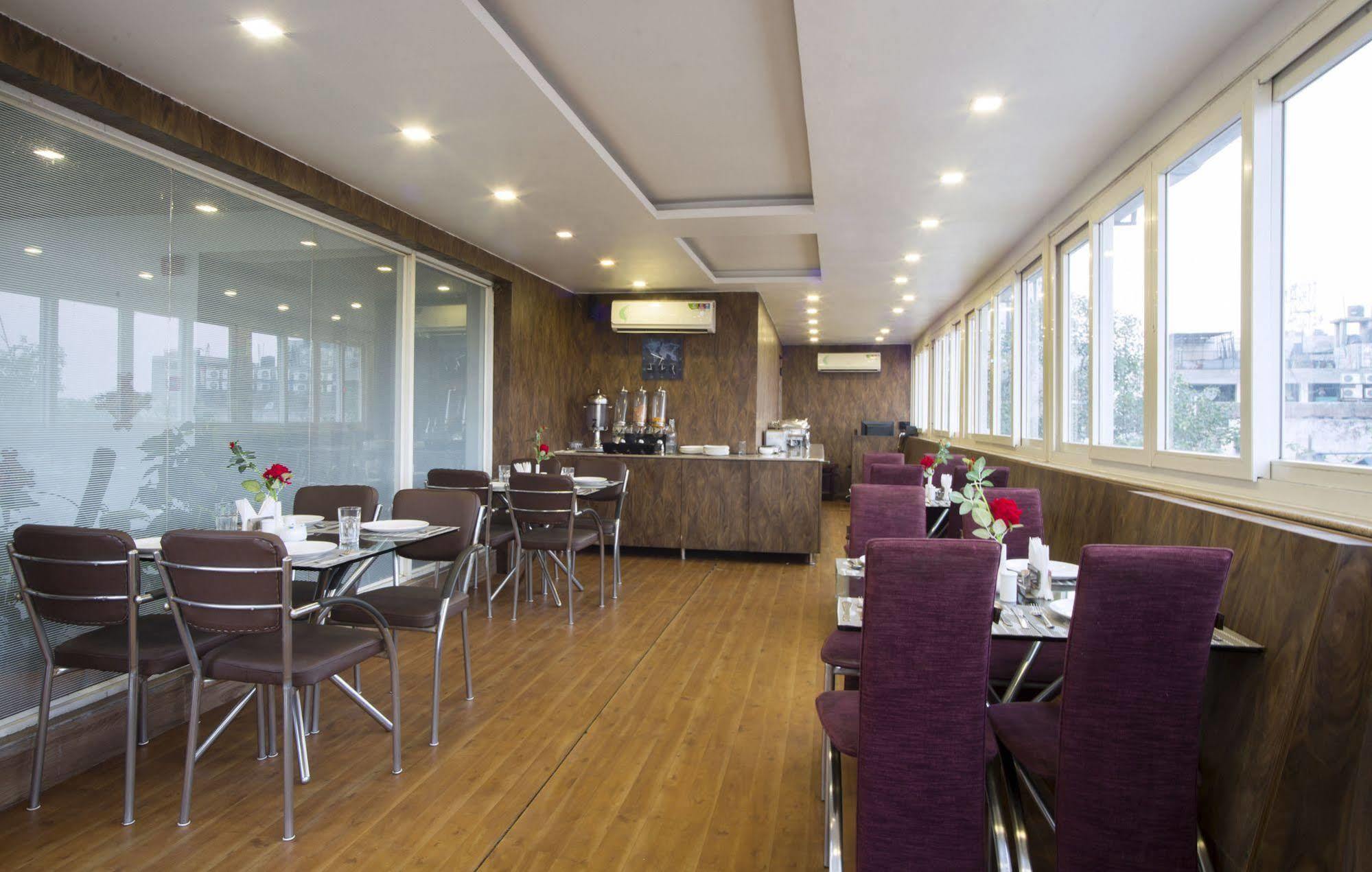 Hotel Palm Do'R - 02 Mins From New Delhi Railway Station Eksteriør bilde